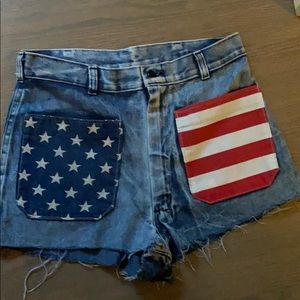 Urban Outfitters USA Pocket Printed Shorts